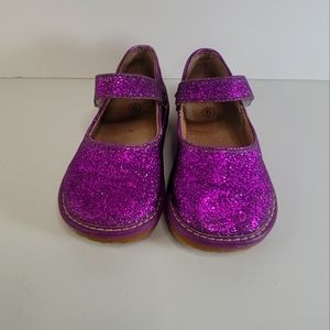 Toddler Girl Size 6 Purple Glitter Squeaker Shoes